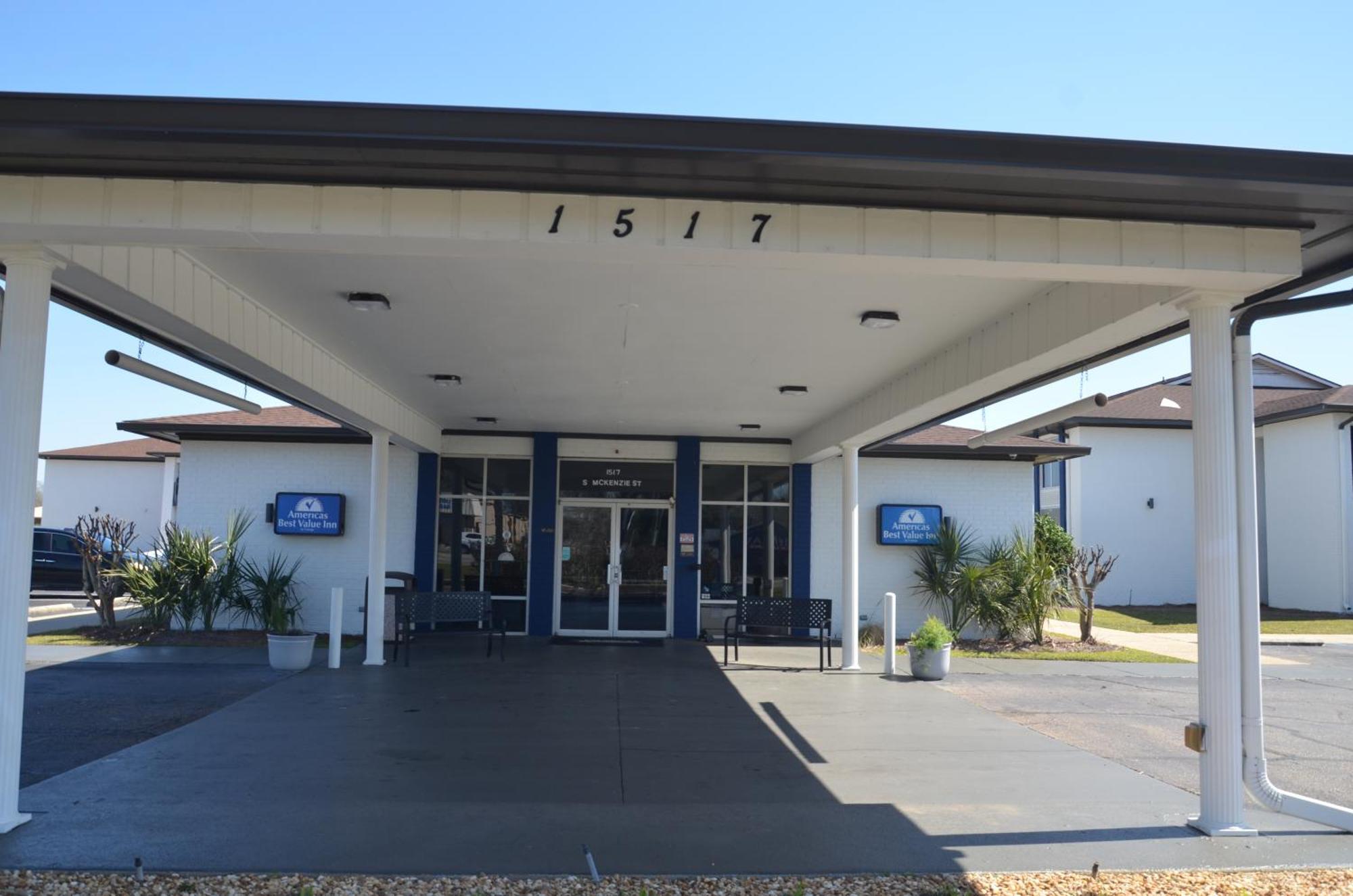 Americas Best Value Inn & Suites-Foley Eksteriør billede